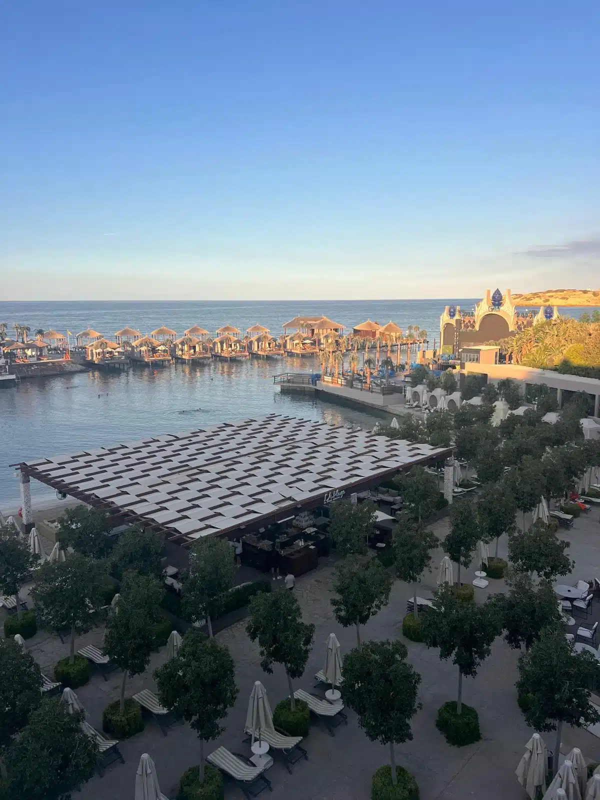 Eigene Aufnahme der Bucht am Cratos Beach Club bei Kyrenia